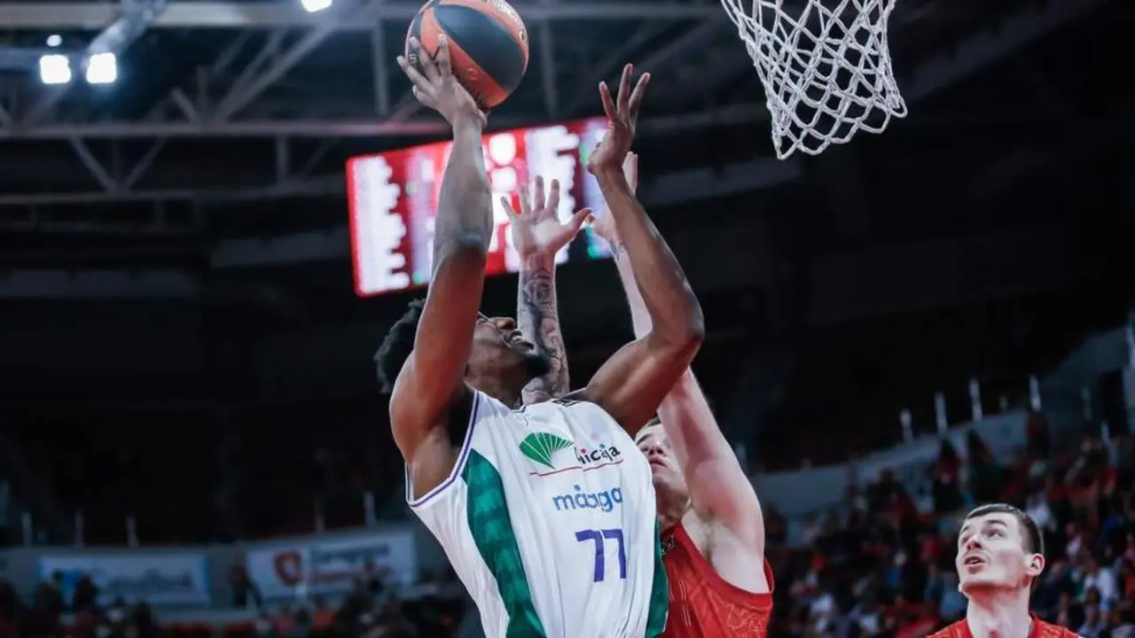 Yankuba Sima, ante el Casademont Zaragoza, la temproada pasada. - UNICAJA CB