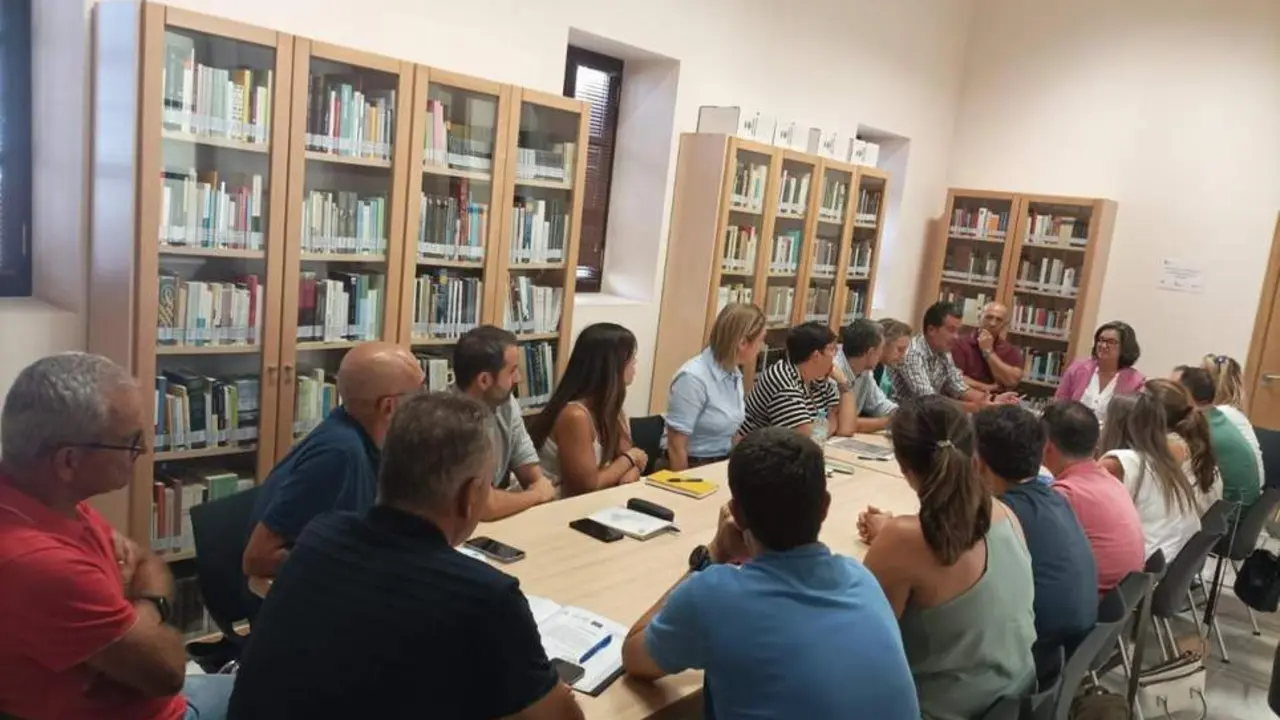 Reuni&oacute;n con los centros - VIVA