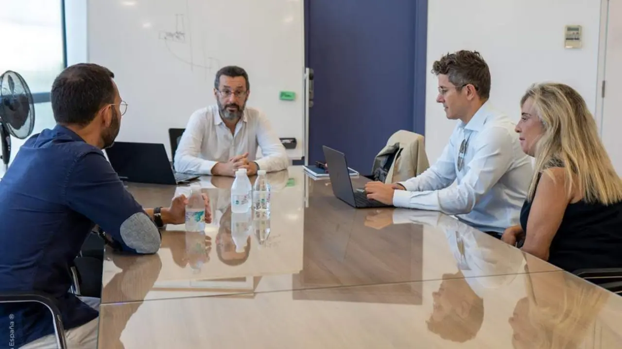 Reuni&oacute;n con la Confederaci&oacute;n de Empresarios de C&aacute;diz (CEC). - AI