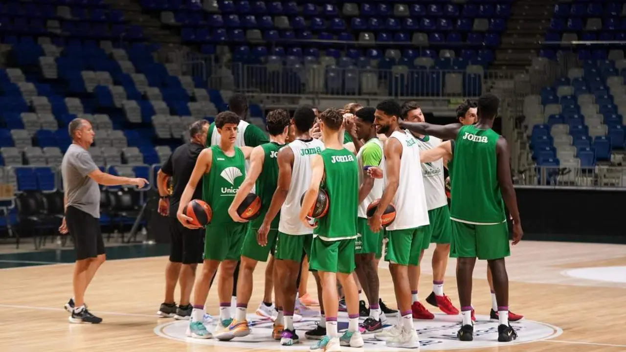 Preparando el encuentro. - Unicaja CB