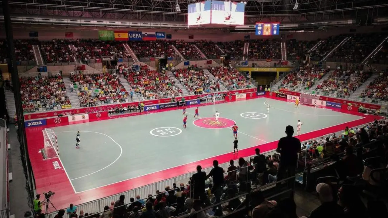 M&aacute;s de 4.000 personas acudieron al Olivo Arena.  - VIVA Ja&eacute;n