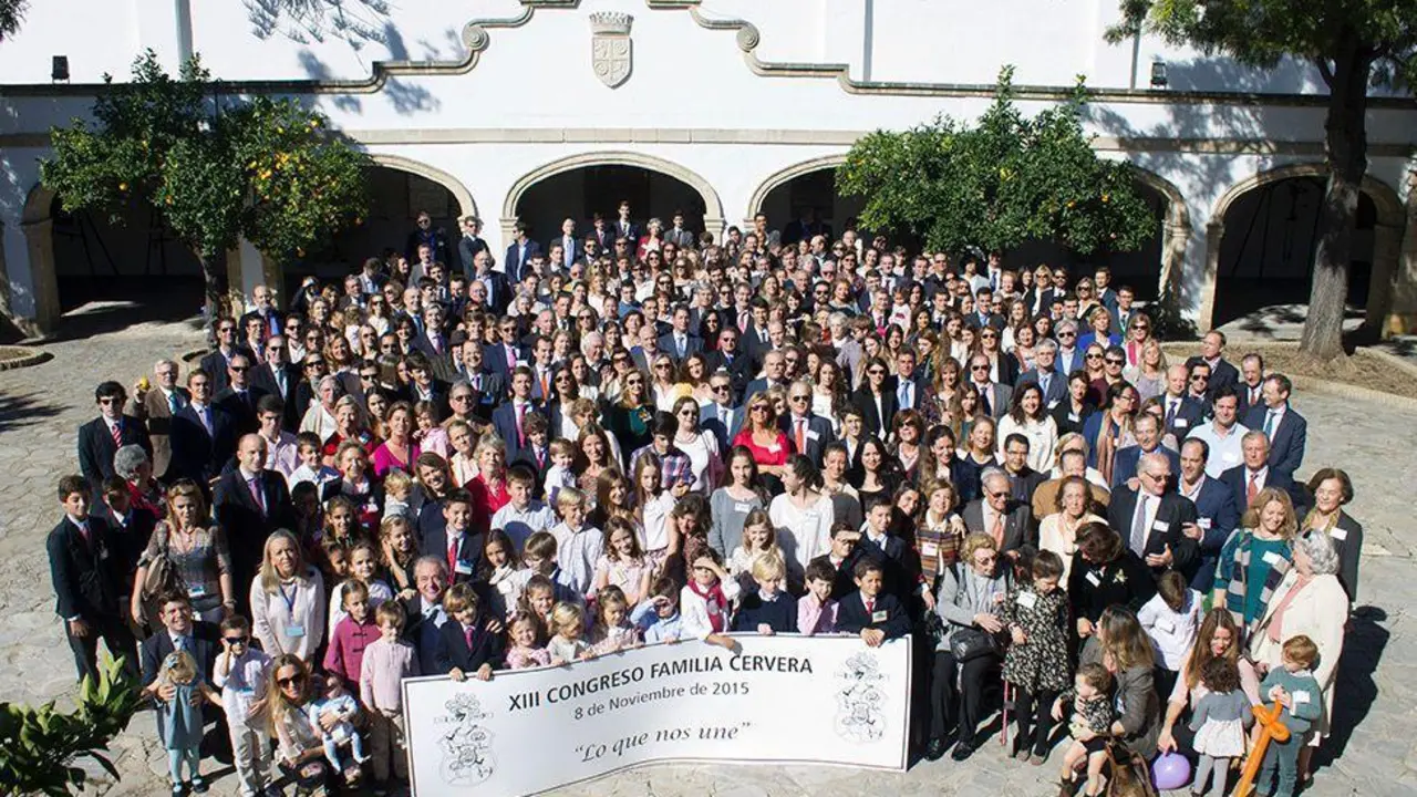 Congreso Familia Cervera.  - Viva. 