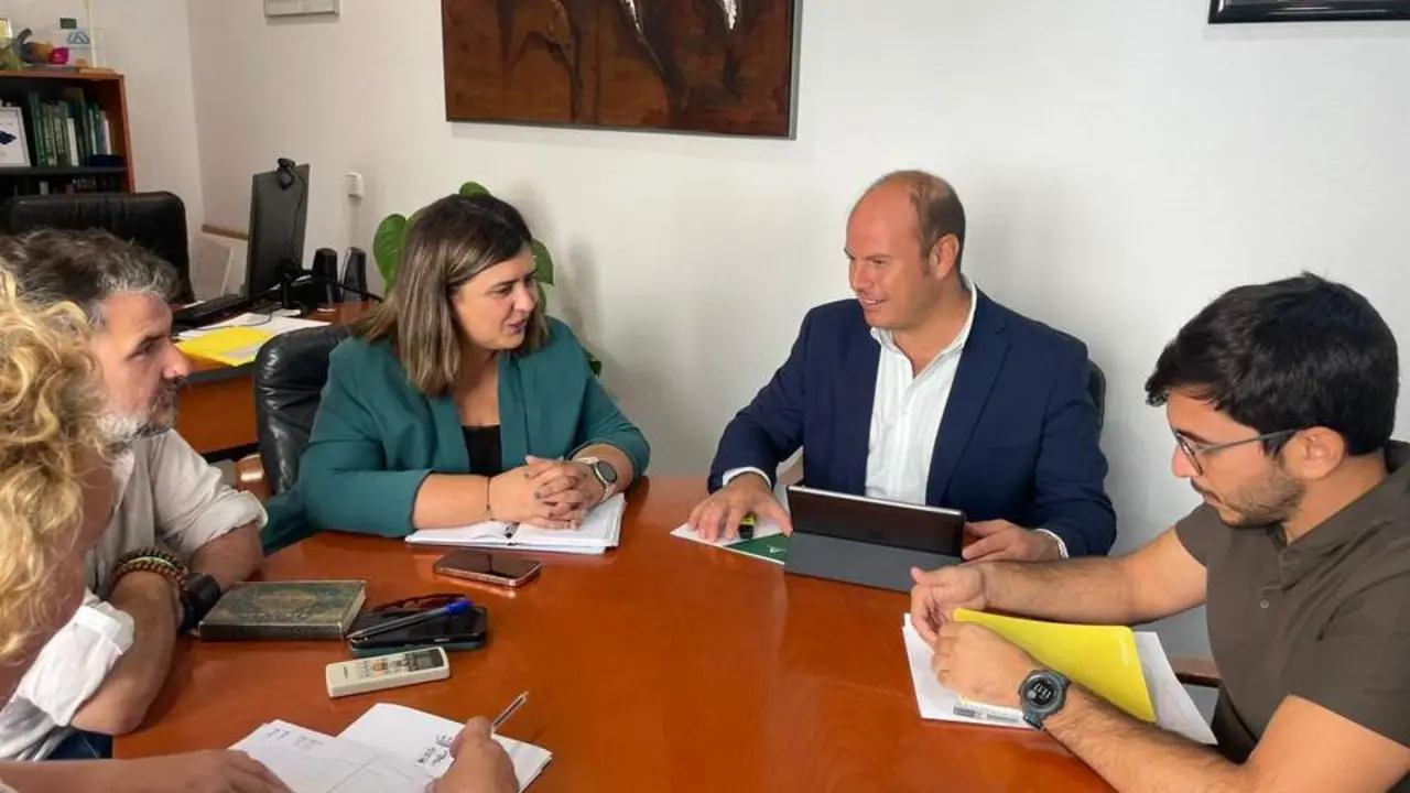 Imagen de la reuni&oacute;n. - A.I.