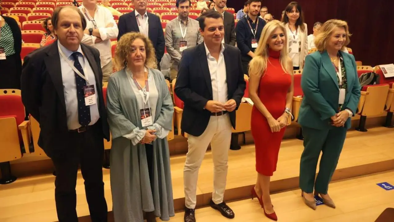 Autoridades durante las jornadas. - AYUNTAMIENTO DE C&Oacute;RDOBA