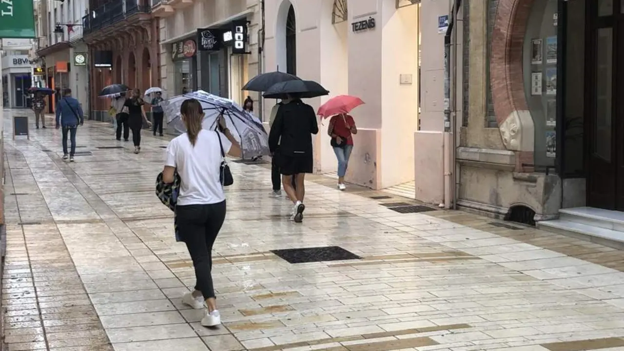 Lluvia este martes en Huelva capital. - VGPALACIOS