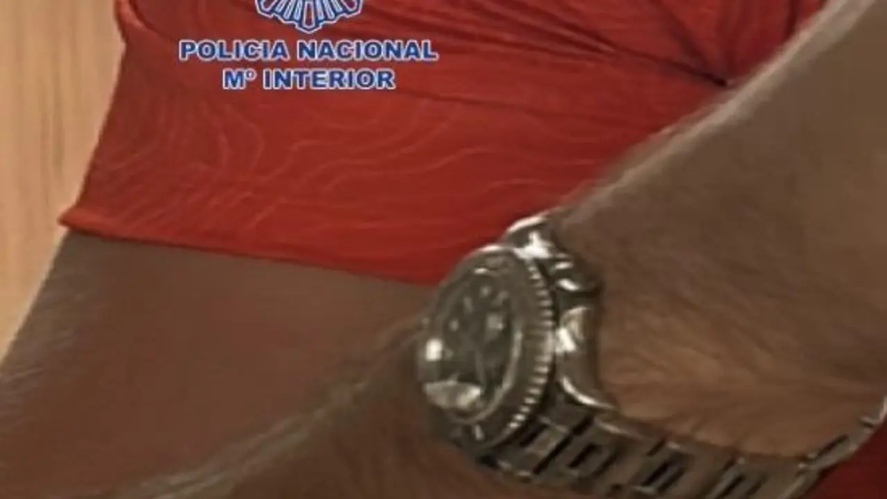 El reloj en cuesti&oacute;n. - POLIC&Iacute;A NACIONAL