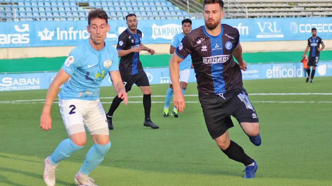 Imagen del &uacute;ltimo partido del Xerez DFC en Lucena. - xerezdfc.com