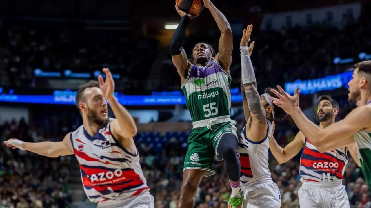 Perry fue el mejor del Unicaja con sus 29 puntos y 37 de valoraci&oacute;n - EFE/Carlos D&iacute;az