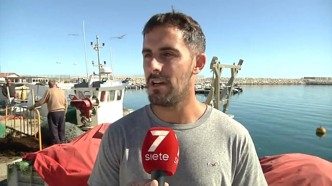 &ldquo;Si Espa&ntilde;a dice que son aguas espa&ntilde;olas, voy a seguir pescando cerca de Gibraltar&rdquo;