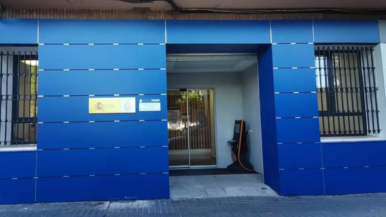 Nueva oficina en avenida de Moz&aacute;rabes. - VIVA C&Oacute;RDOBA