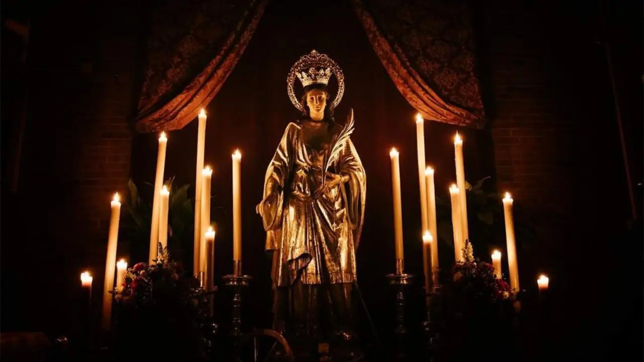 La Patrona de Ja&eacute;n recibe el cari&ntilde;o de Ja&eacute;n.  - Cofrad&iacute;a de Santa Catalina