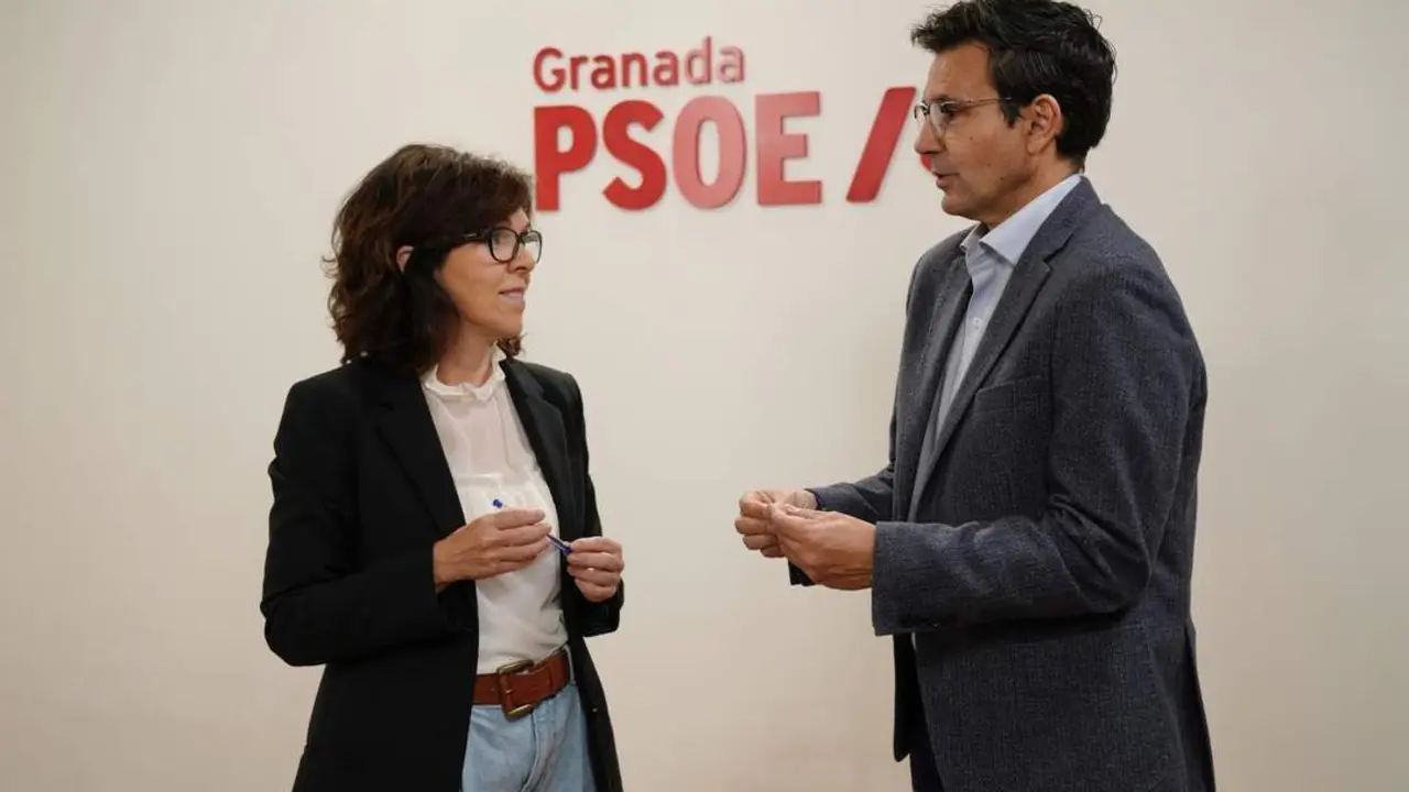 Mar&iacute;a &Aacute;ngeles Prieto y Paco Cuenca - PSOE
