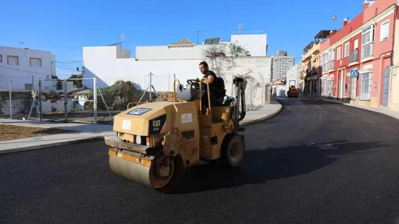 Nuevo plan para arreglar el firme de las calles.  - A.I.