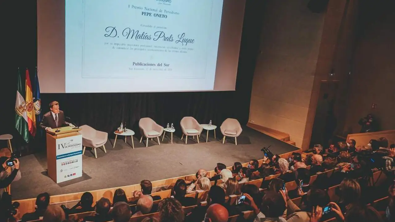 Mat&iacute;as Prats al recoger el premio en la edici&oacute;n de 2021 - Cristo Garc&iacute;a