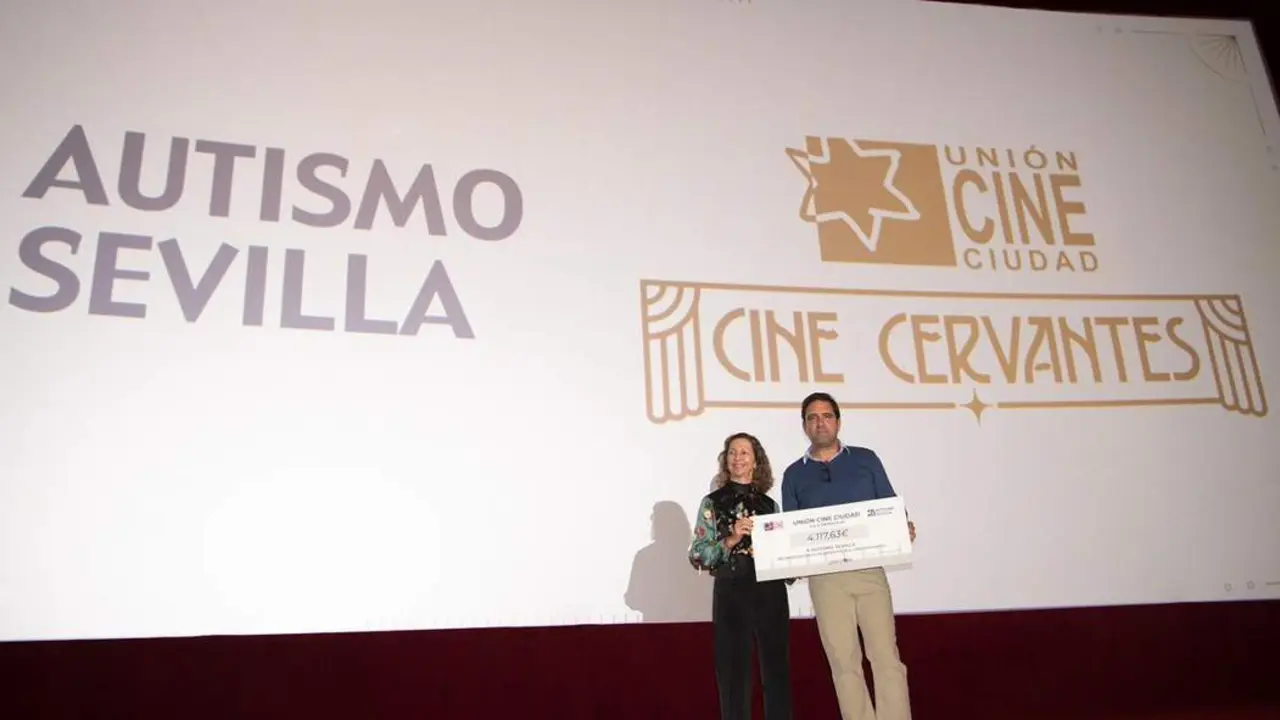 LA ENTREGA DEL CHEQUE. - AUTISMO SEVILLA