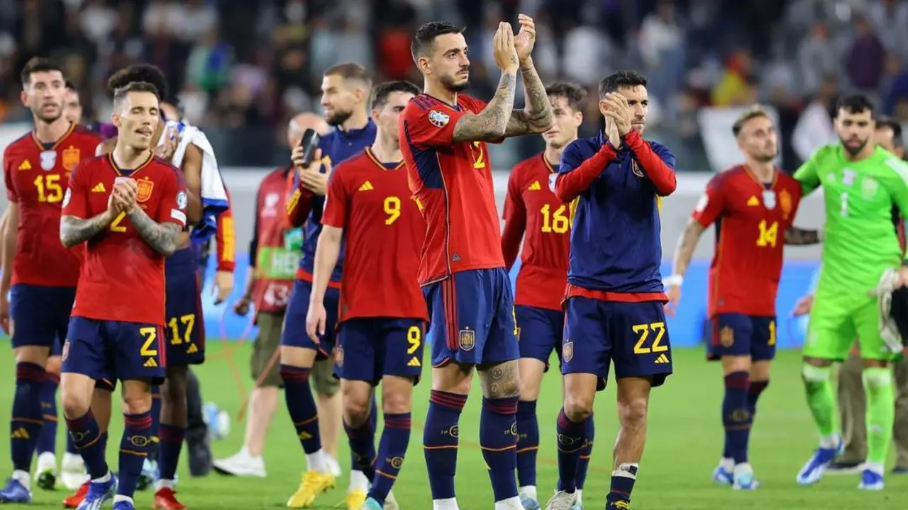 Espa&ntilde;a festeja su victoria en Chipre. - EFE