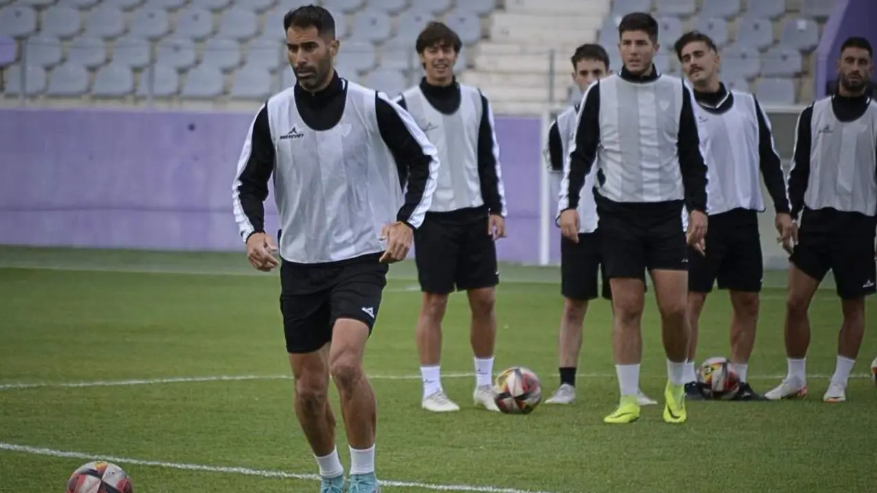 El Real Ja&eacute;n prepara el compromiso del pr&oacute;ximo domingo - REAL JA&Eacute;N