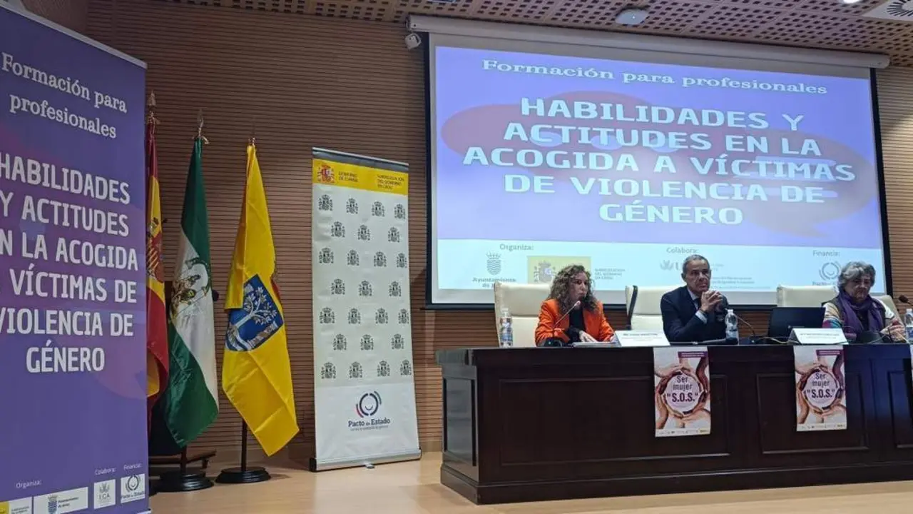 Una imagen de la inauguraci&oacute;n del curso en el Campus.  - Viva