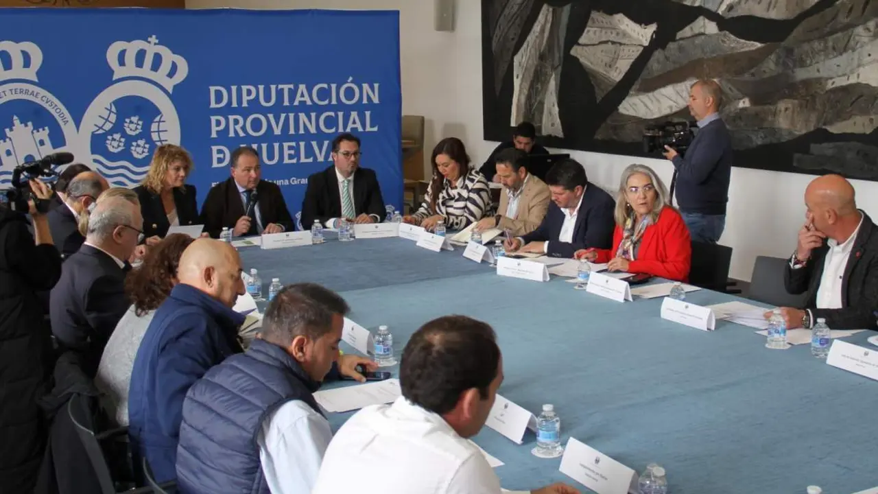Reuni&oacute;n de la Comisi&oacute;n. - VH