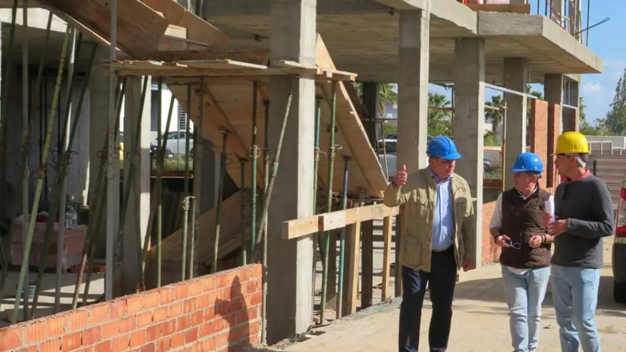 Visita a las obras. - VH