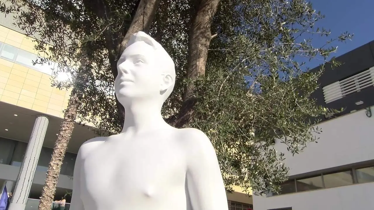 Almer&iacute;a inaugura un monumento en conmemoraci&oacute;n de los donantes de &oacute;rganos