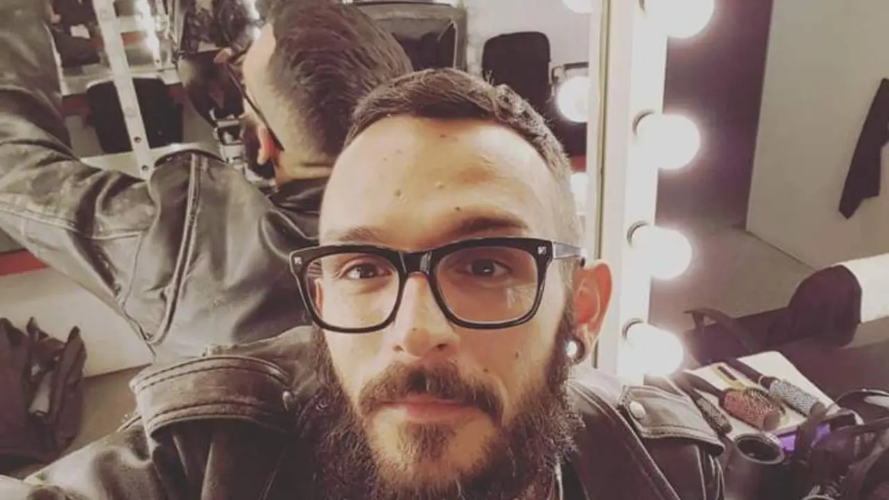 Juan Begara. - AI