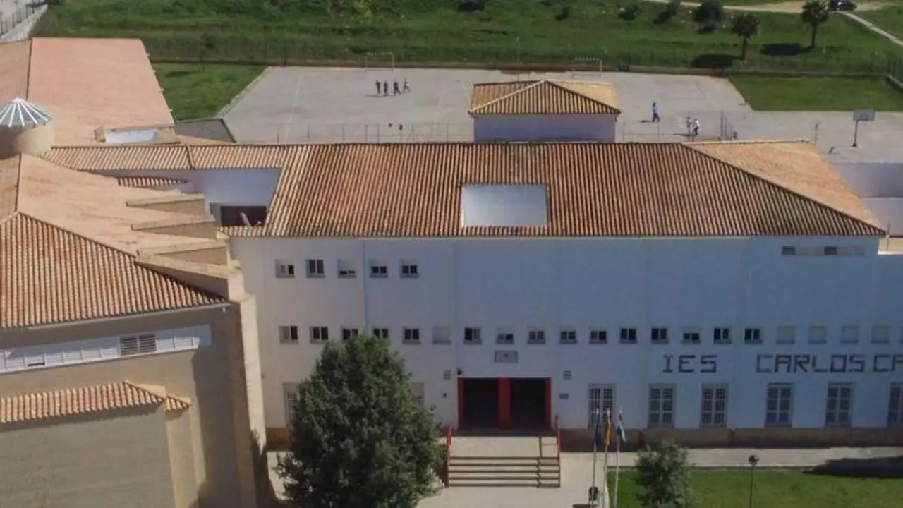 Instituto Carlos Cano de Los Barrios. - AI