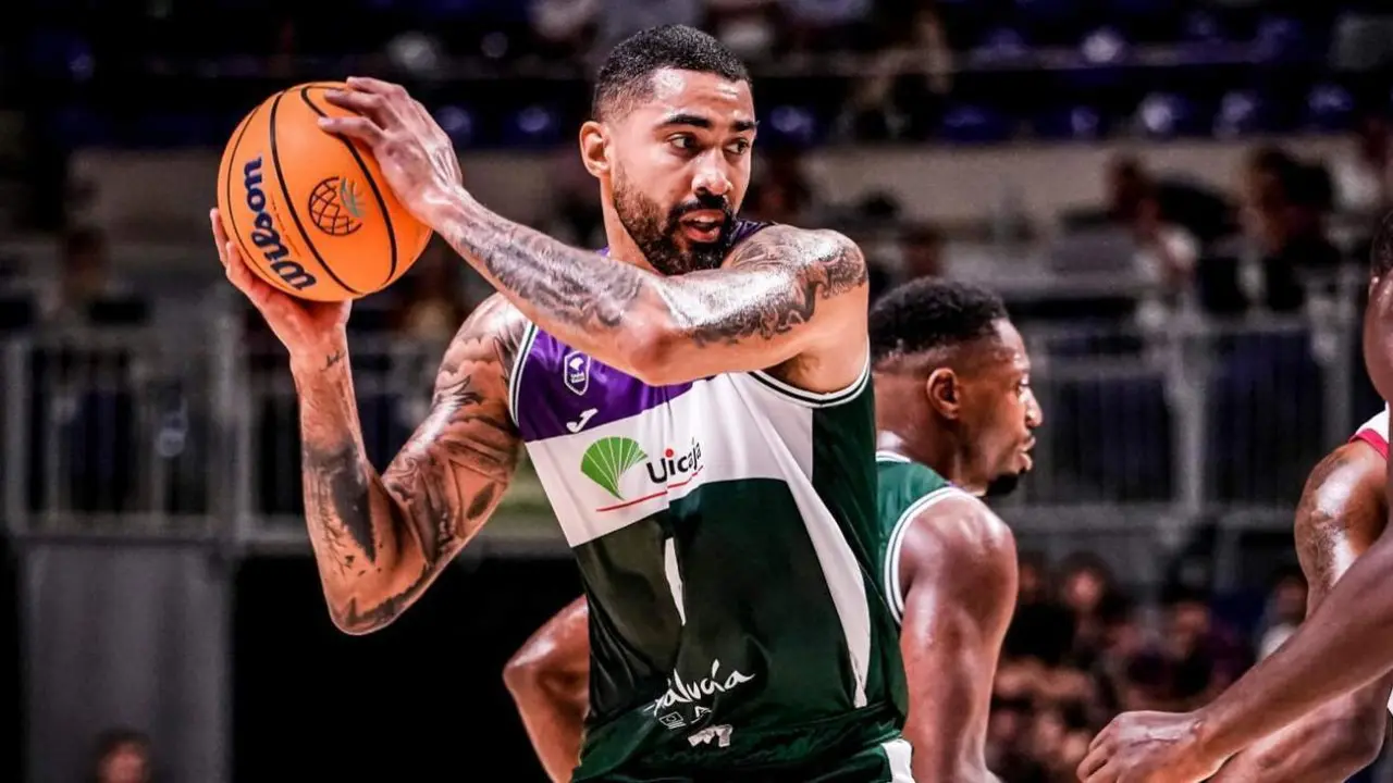 El p&iacute;vot Augusto Lima, en un partidO esta temporada.  - UNICAJA CB