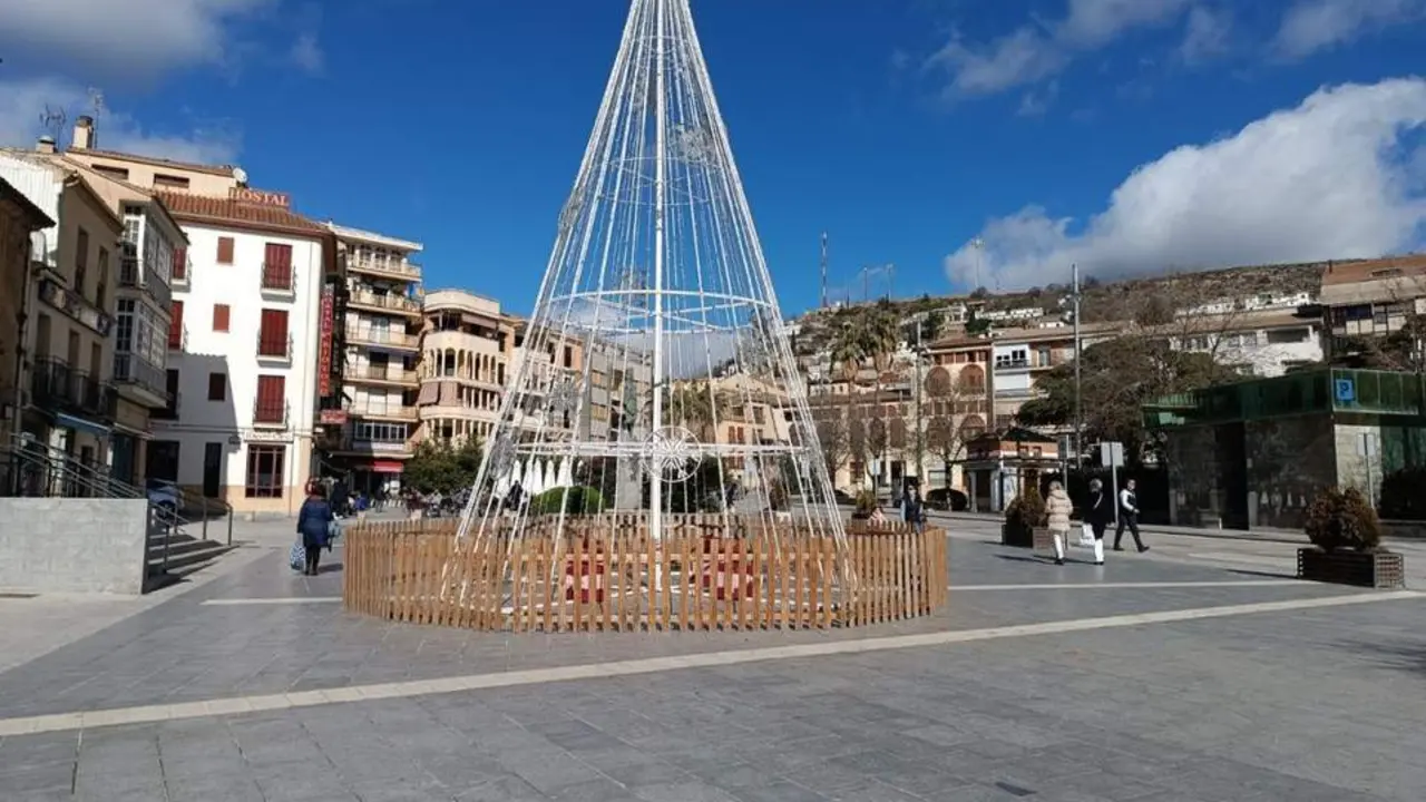 Ambiente en el centro de Alcal&aacute;, durante este puente.  - JJMG