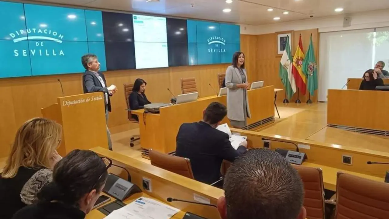 Sesi&oacute;n informativa con los ayuntamientos.  - DIPUTACI&Oacute;N DE SEVILLA