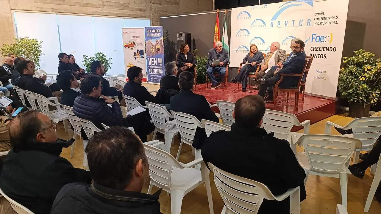 Apytermi convoca al sector p&uacute;blico y privado para analizar los retos de la construcci&oacute;n