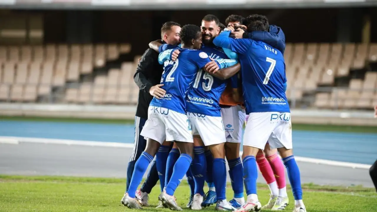 El Xerez CD celebra el gol de Antonio Jes&uacute;s. - Cristo Garc&iacute;a