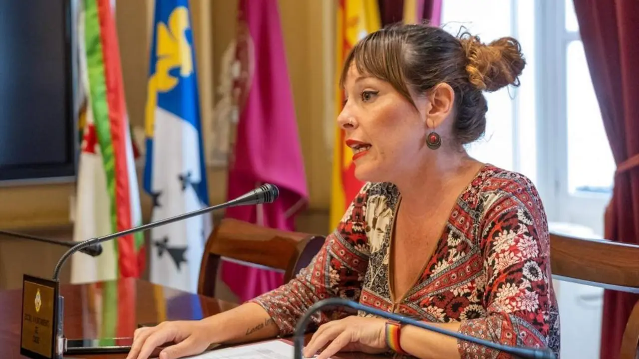 La concejal de Adelante Izquierda Gaditana, Lorena Garr&oacute;n. - Ayto.