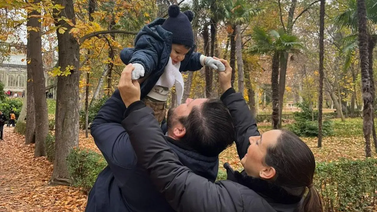 Roc&iacute;o y Eduardo con el peque&ntilde;o Mart&iacute;n.  - Viva 