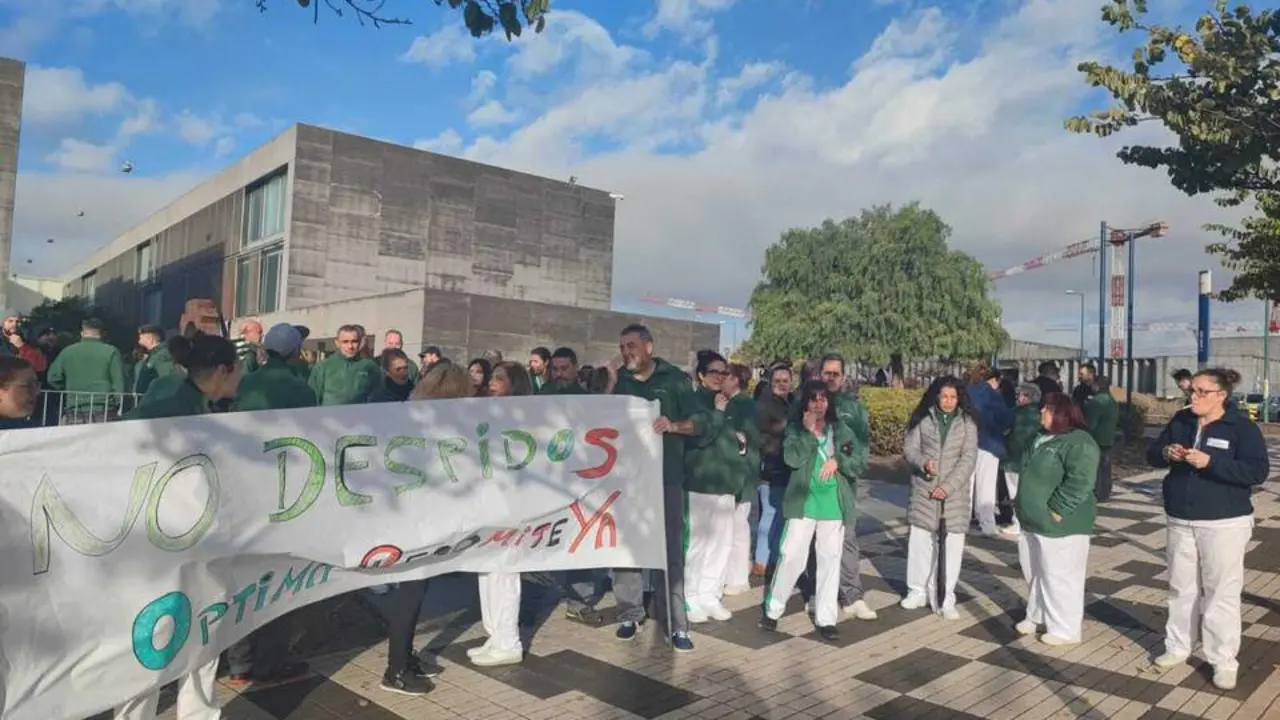 Reclaman la readmisi&oacute;n de cinco trabajadoras de la limpieza de la Universidad de M&aacute;laga