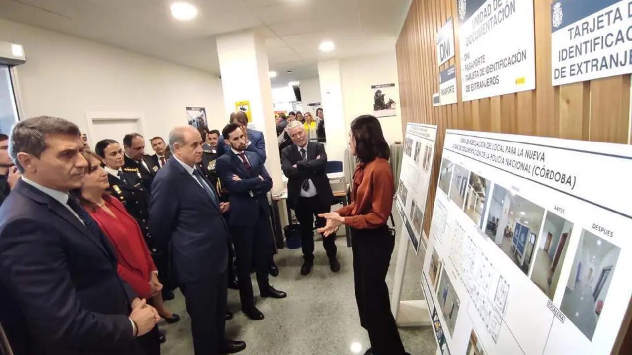 Inauguraci&oacute;n de la nueva Unidad de Documentaci&oacute;n. - EUROPA PRESS