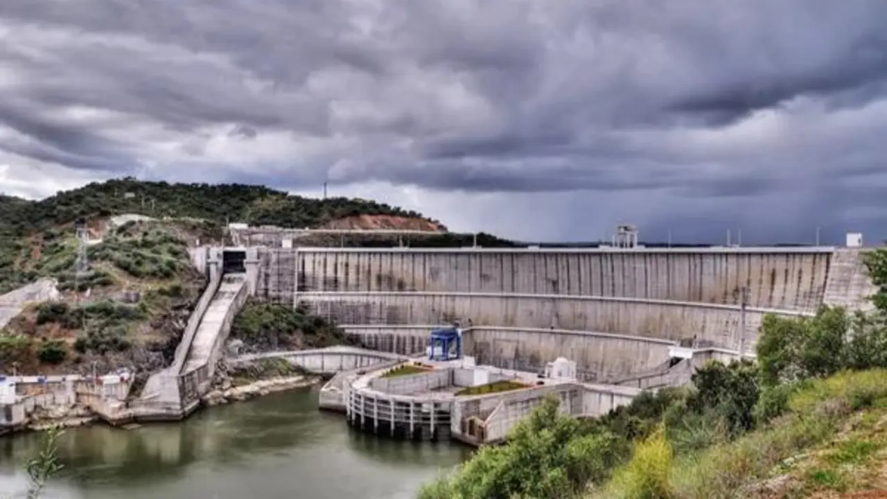 Embalse de Alqueva.  - VH