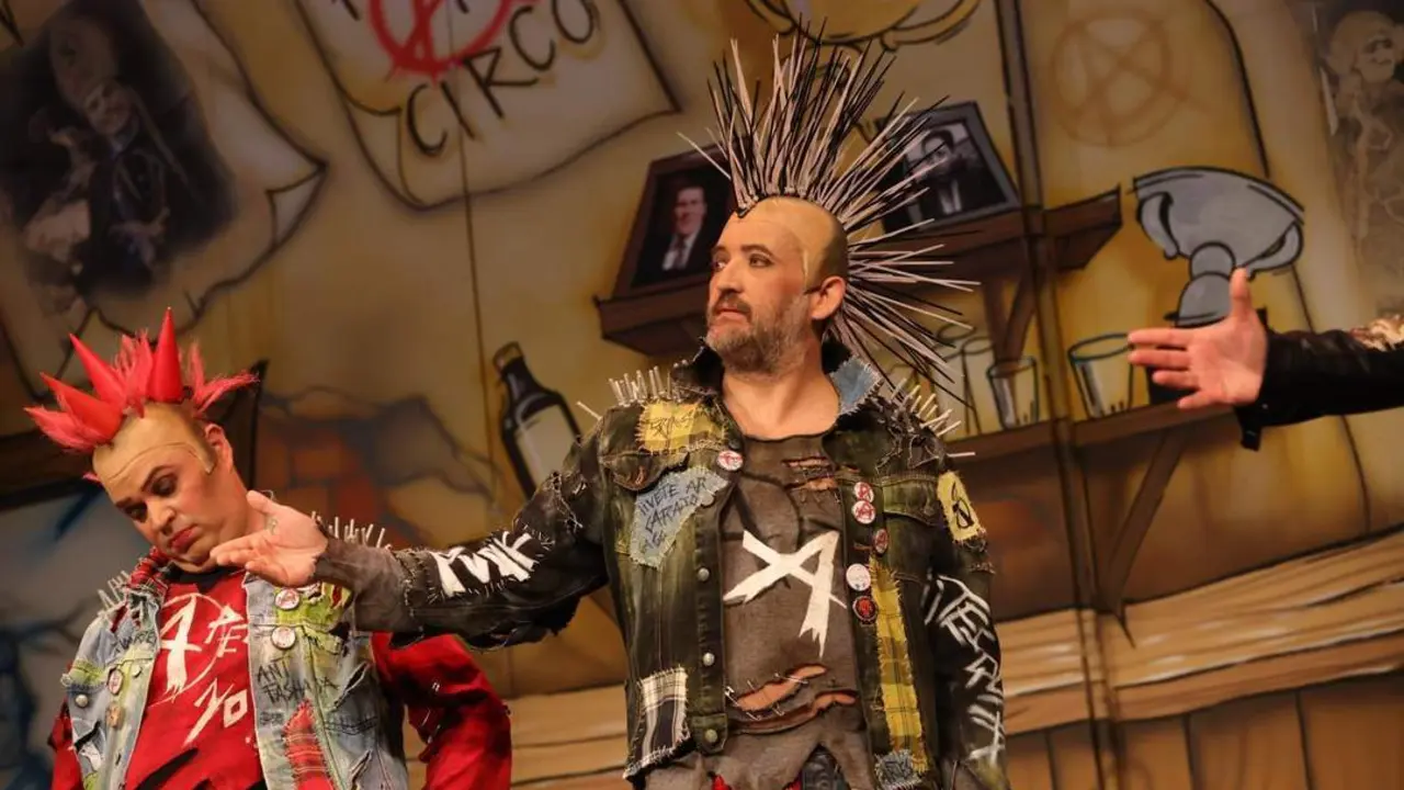 Cuarteto: PUNK Y CIRCO, LA LUCHA CONTIN&Uacute;A. - Ra&uacute;l Albera
