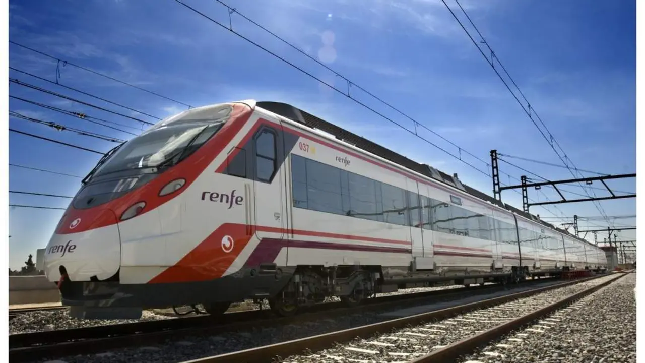Tren de Cercan&iacute;as de Renfe. - Europa Press