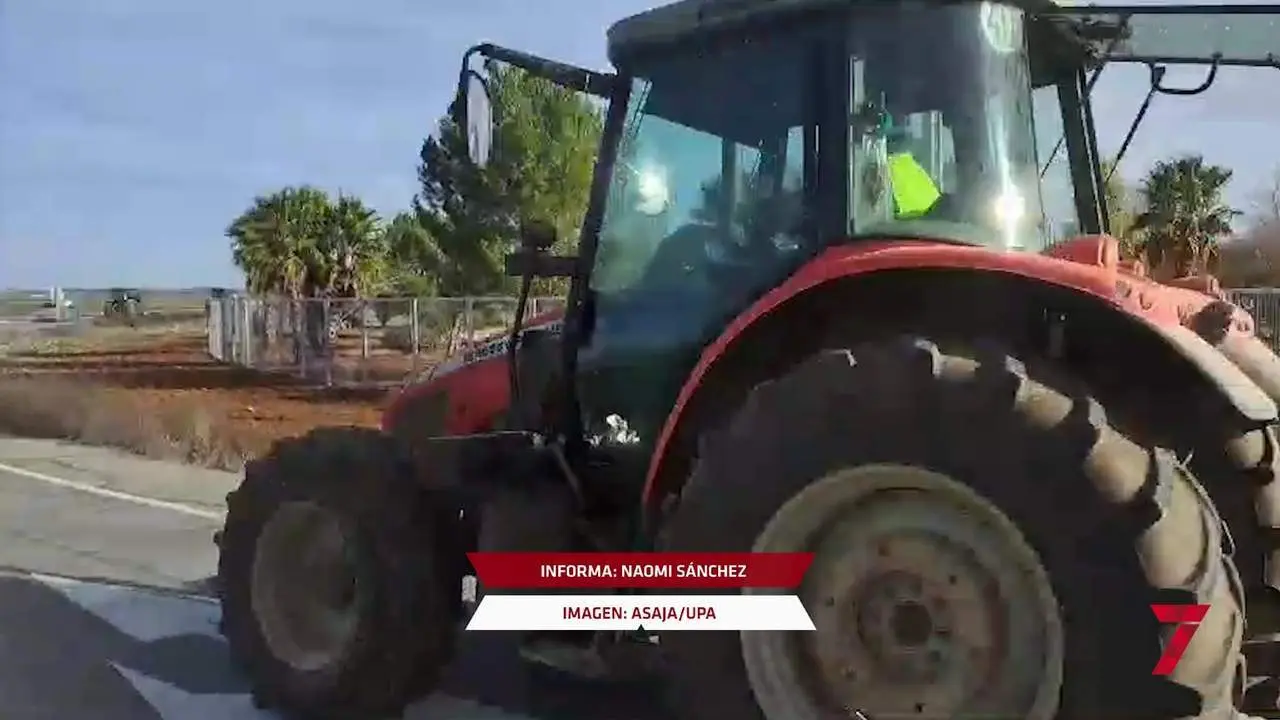 La jornada de protesta del campo deja ocho cortes de carreteras en M&aacute;laga