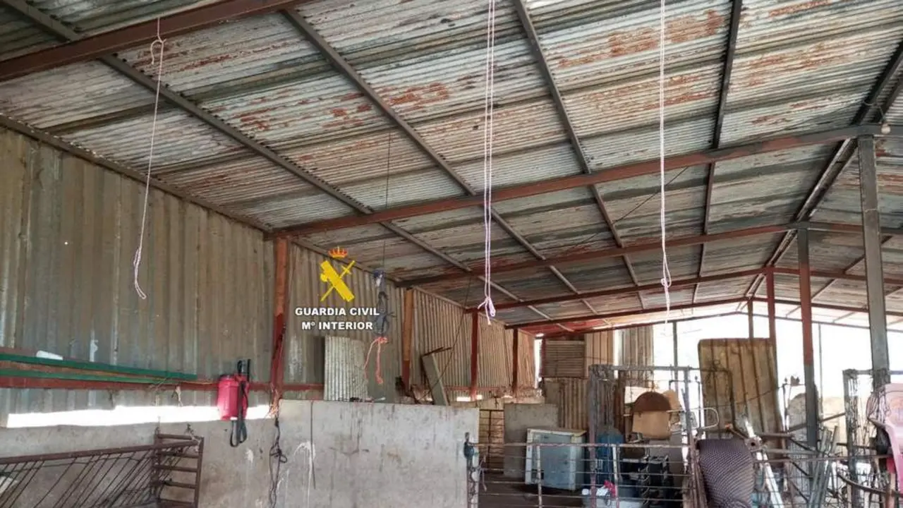 Instalaciones ilegales. - GC