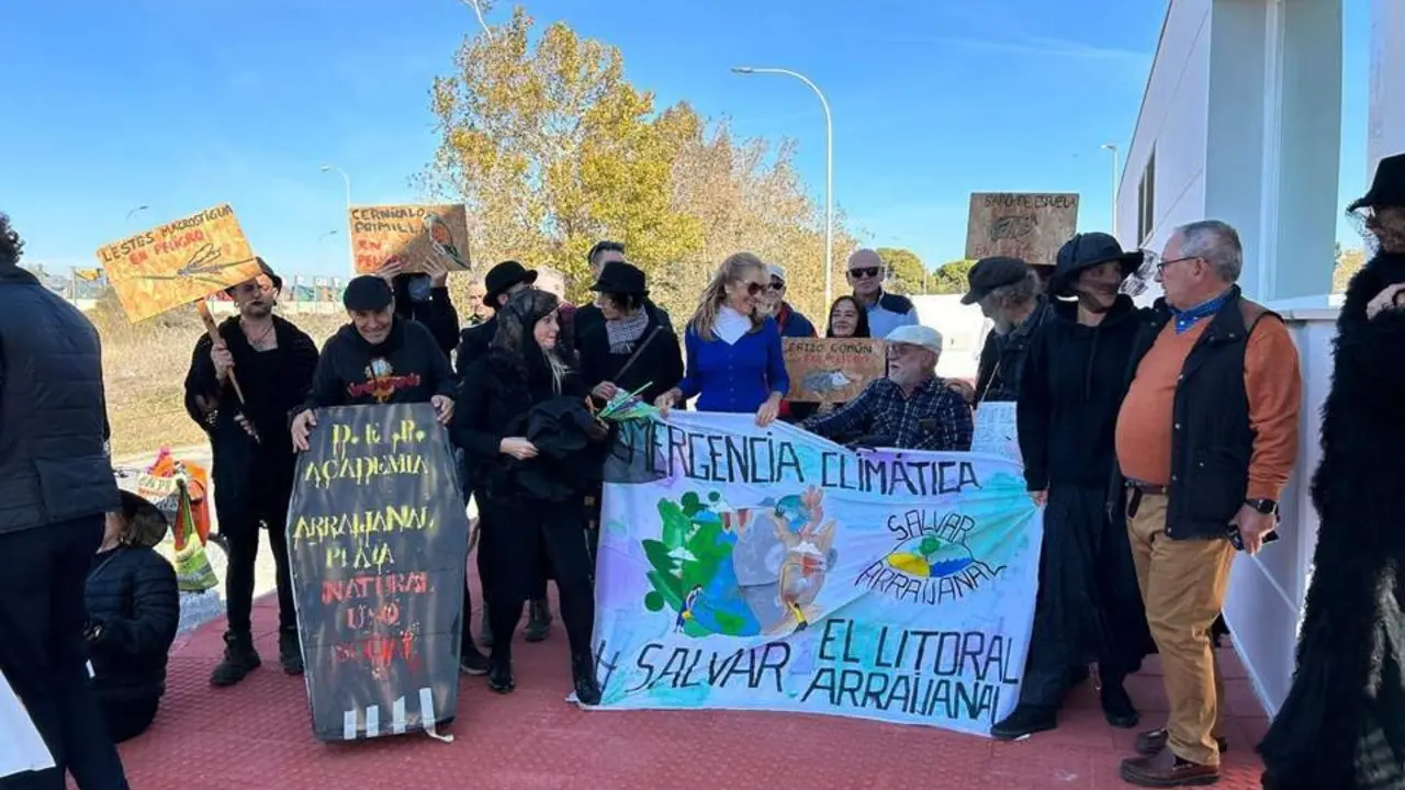 Imagen de la protesta durante su inauguraci&oacute;n en noviembre. - Cedida