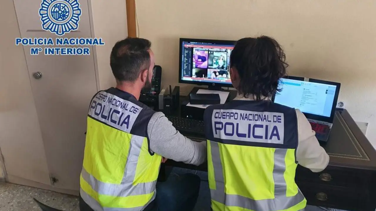 La unidad de delitos tecnol&oacute;gicos. - DGP