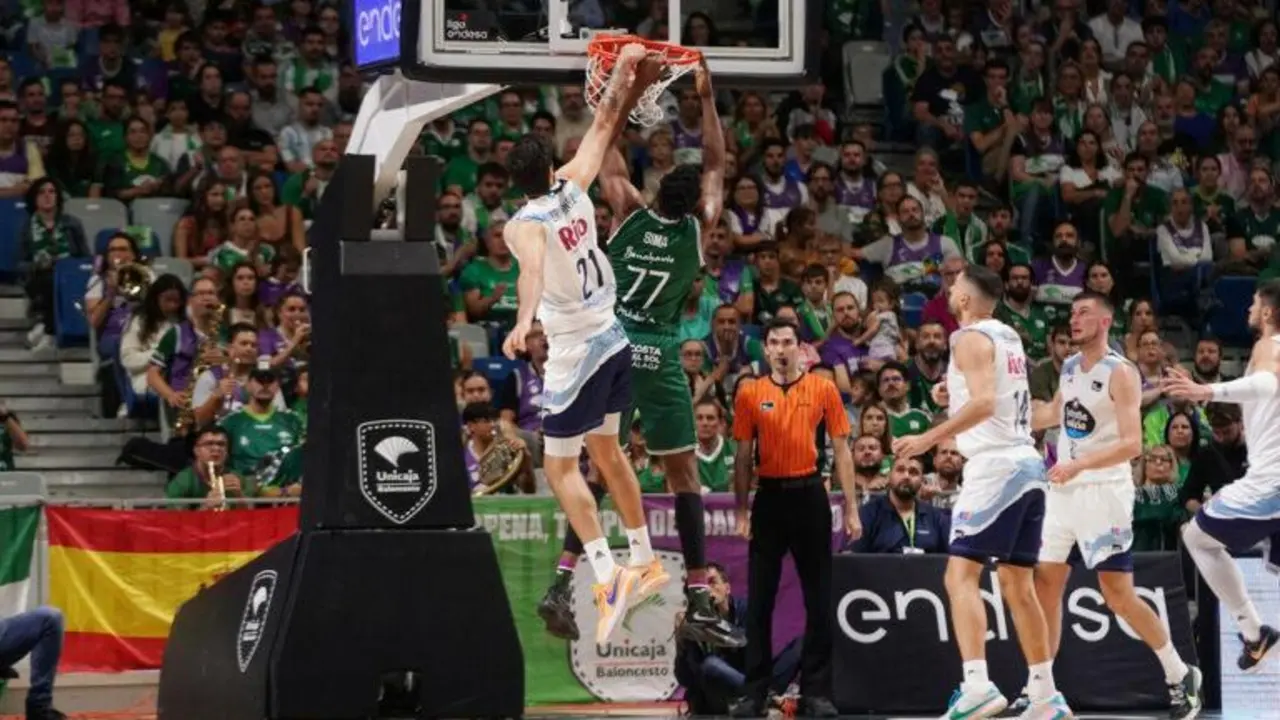 Yankuba Sima, en el partido de ida. - ACB PRESS PHOTO