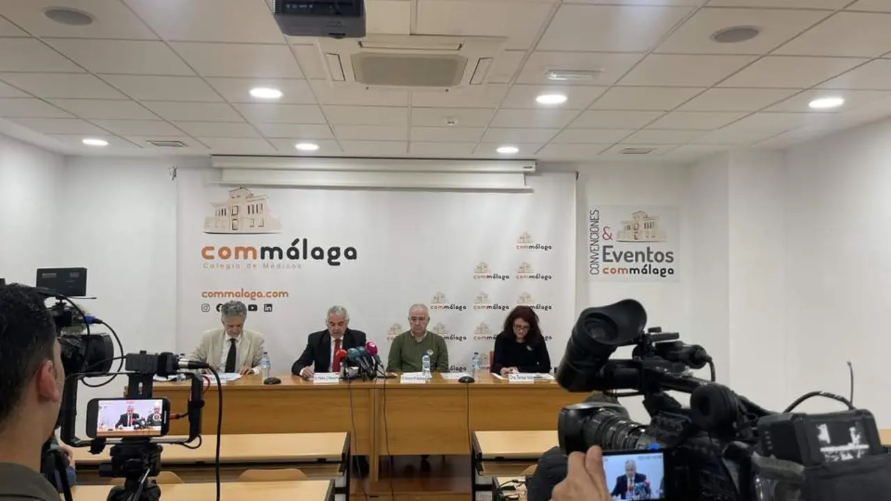 Rueda de prensa para dar los datos. - VM