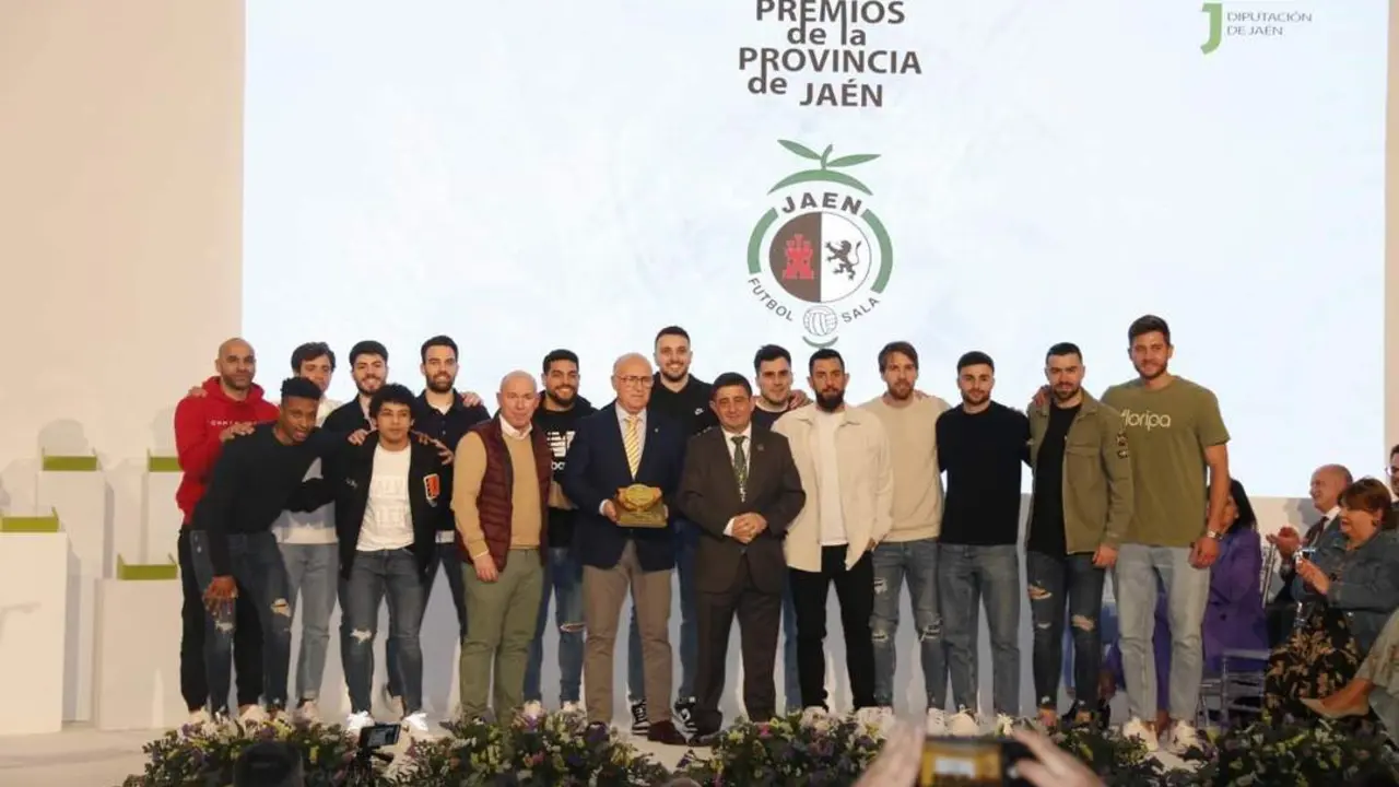 Ja&eacute;n Para&iacute;so Interior recibi&oacute; ayer uno de los premios de la provincia - JA&Eacute;N PARA&Iacute;SO INTERIOR