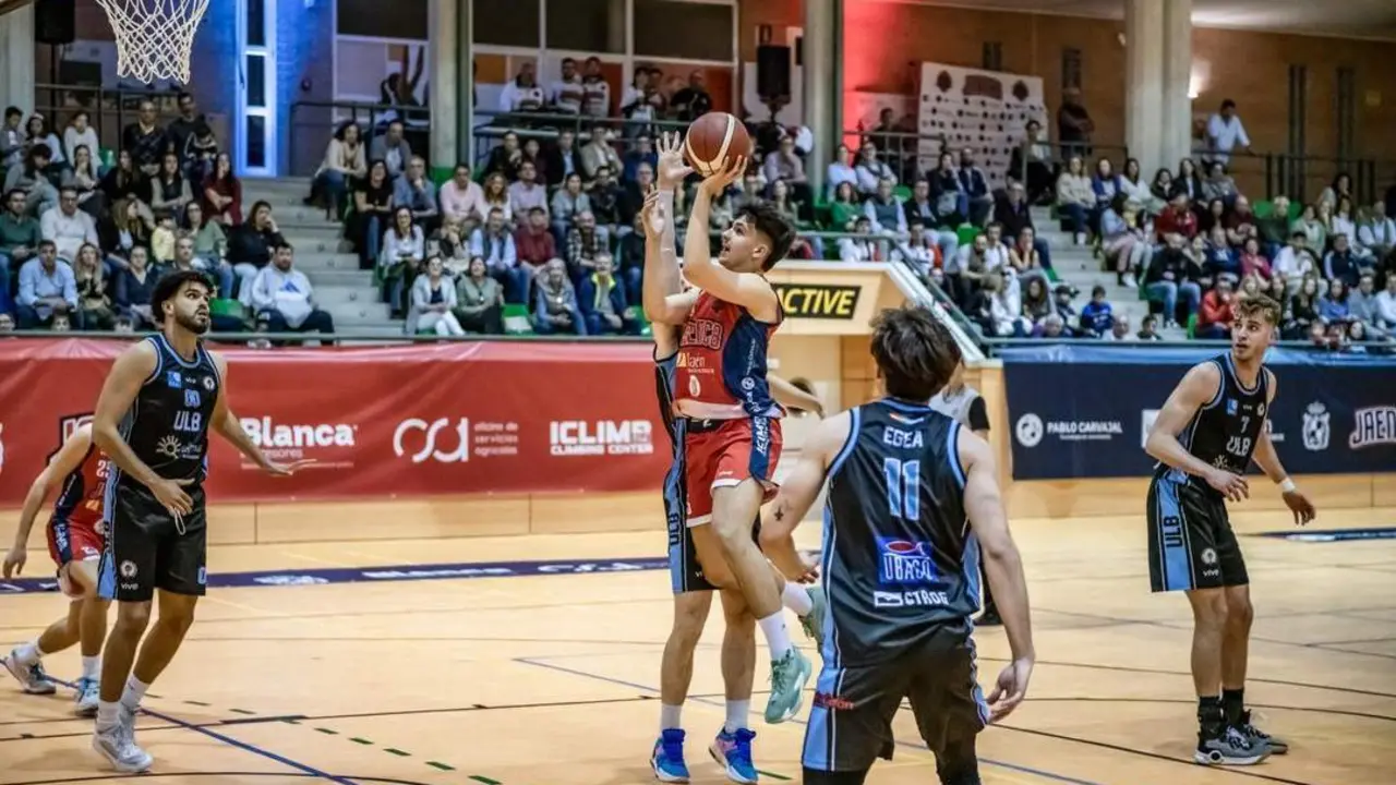 Ja&eacute;n CB est&aacute; a un pasito de pelear por el ascenso a LEB Plata  - JA&Eacute;N CB