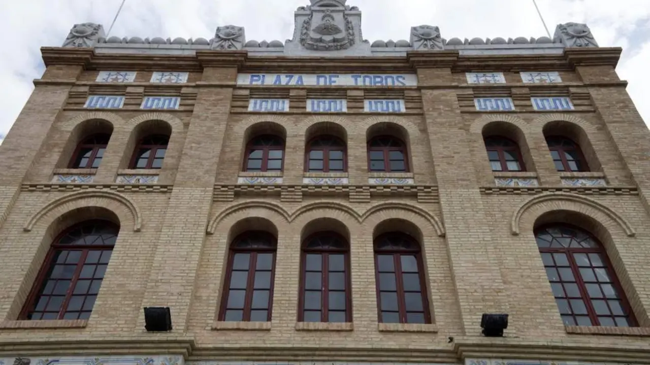 plaza de toros El Puerto. - viva