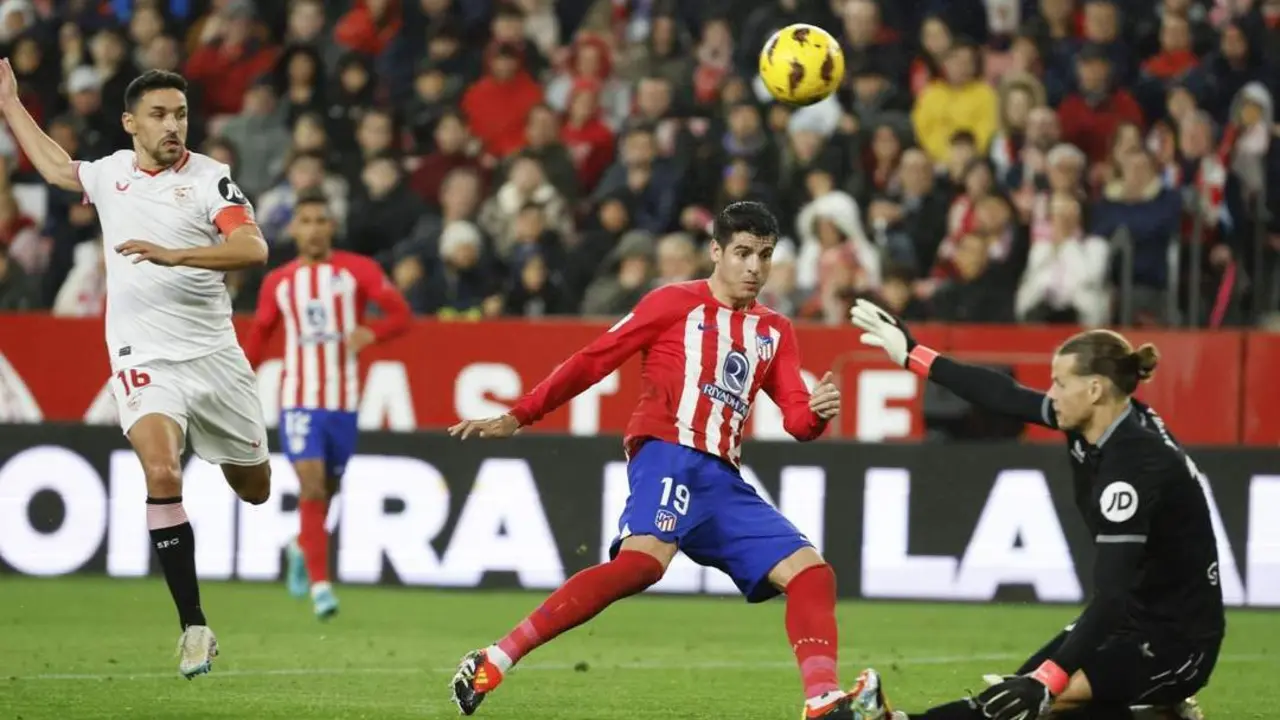 Nyland ante el Atleti. - efe