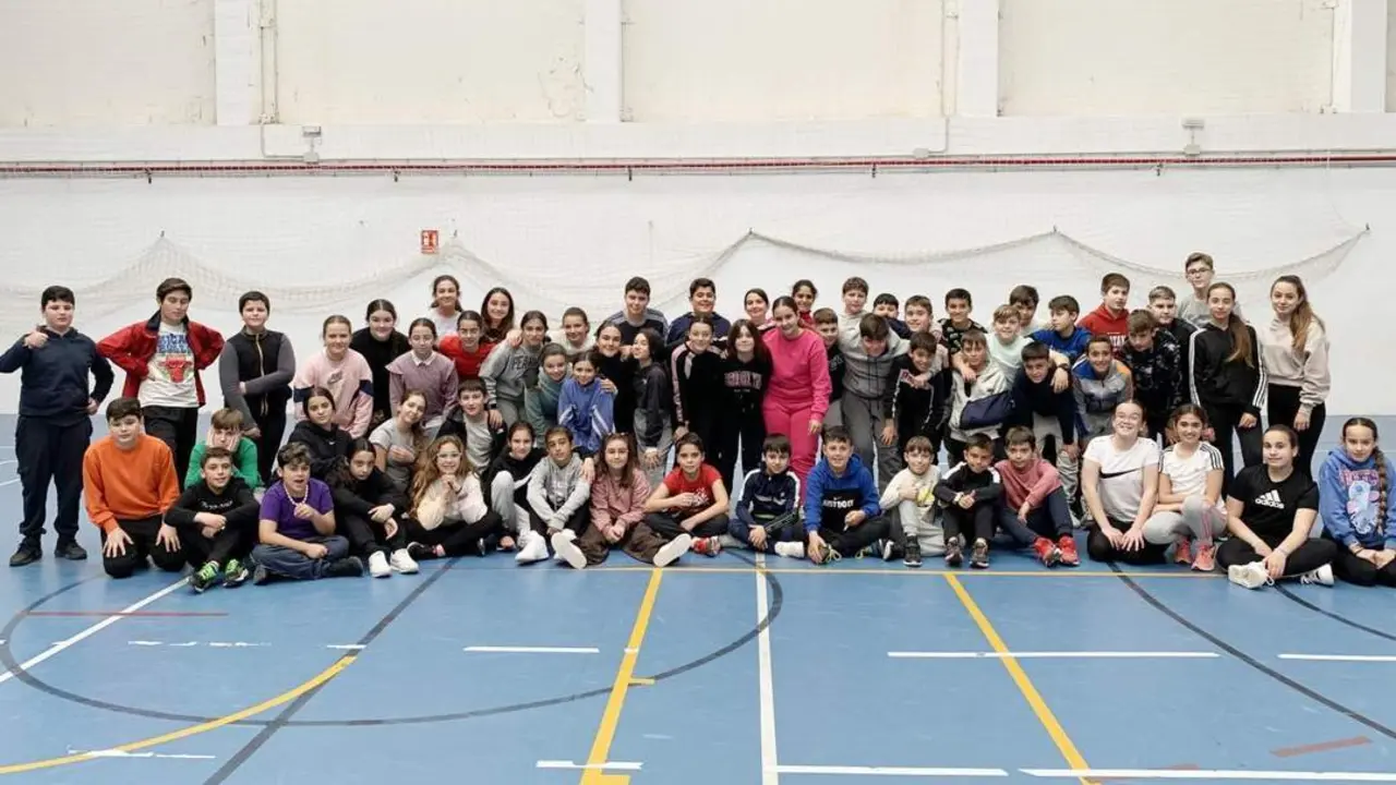 Los alumnos del CEIP Maestra Caridad Ruiz que estar&aacute;n en Catalu&ntilde;a - Cmcr